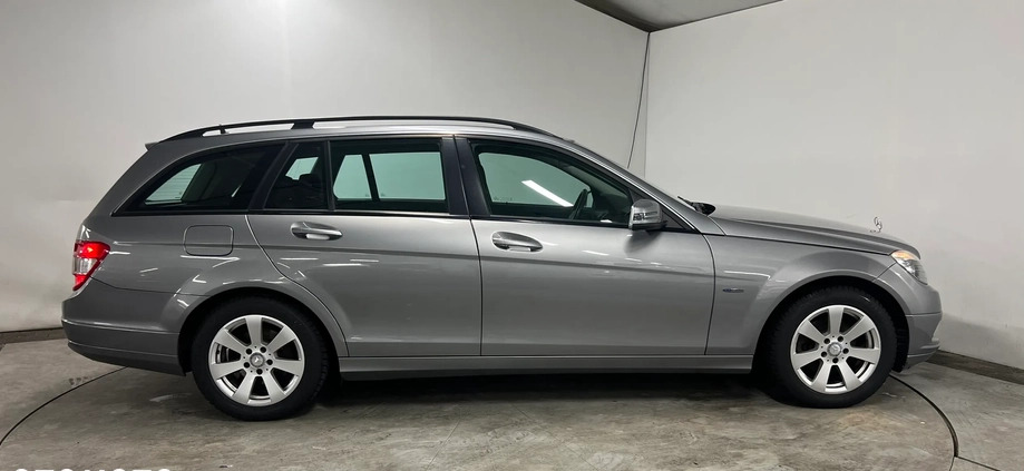 Mercedes-Benz Klasa C cena 25500 przebieg: 318000, rok produkcji 2009 z Poznań małe 92